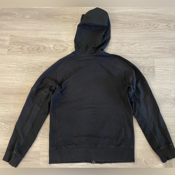 LULULEMON Mens Black Zip Up Jacket with Nylon Hood. Size M - Picture 3 of 11